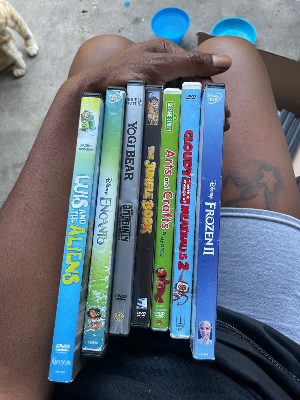 🔥NI🔥 Assorted Kids DVD Lot - Bright Blue & Mixed Colors